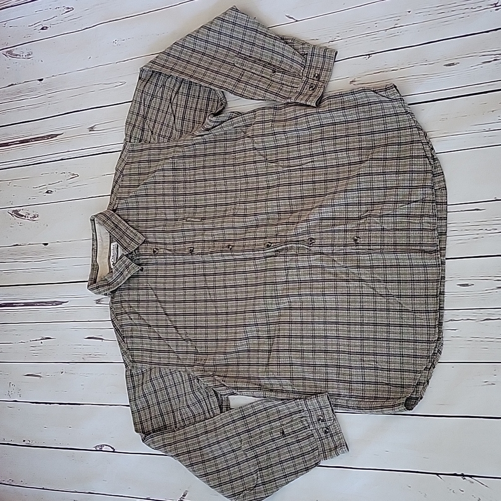 Columbia Button down long sleeve